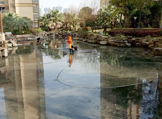 祁东景观池淤泥清理