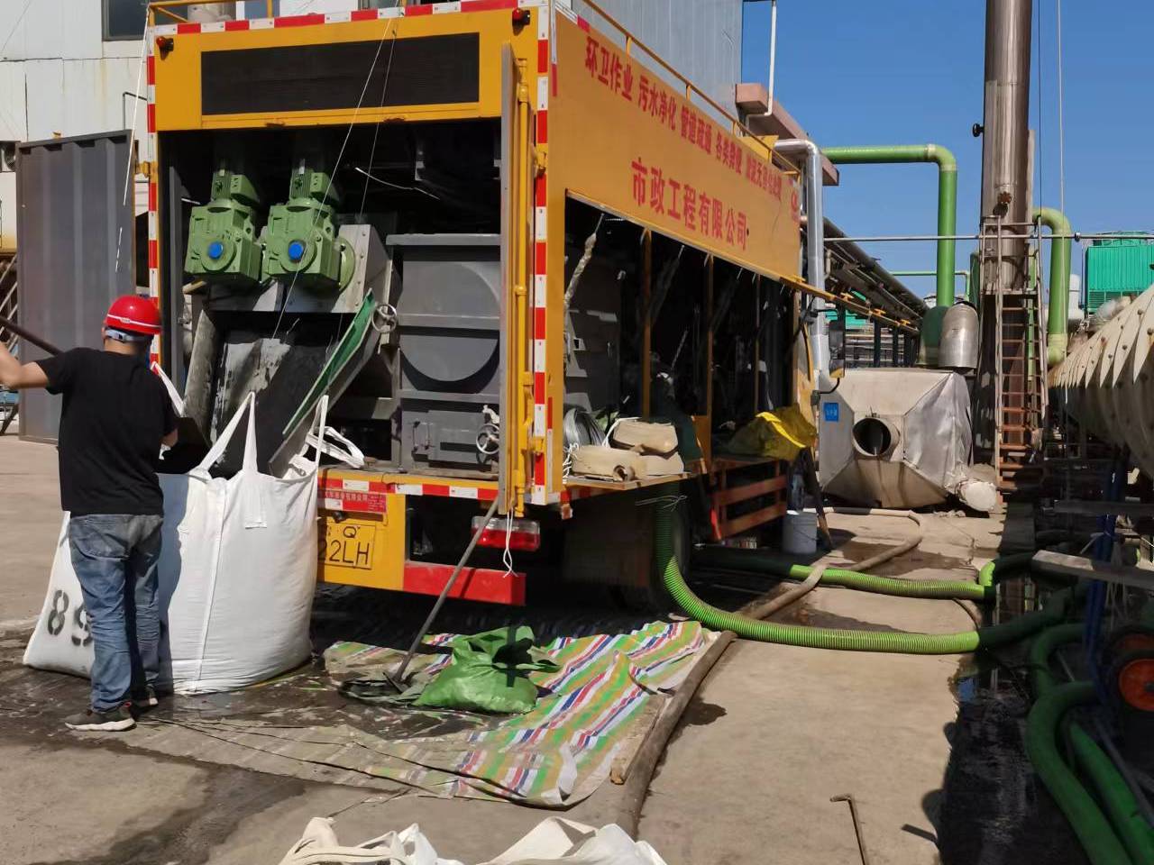 祁东淤泥压干处理